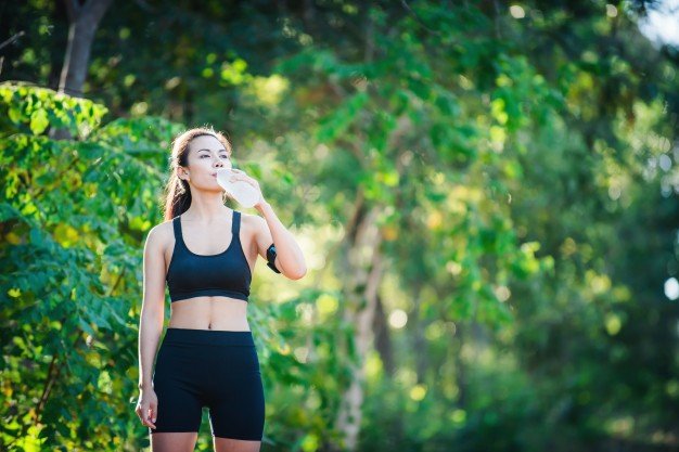 Skin-Care-Routine-tips-drink-water