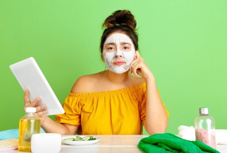 5 Best Homemade Scrub For Oily Skin (for teenage girls)