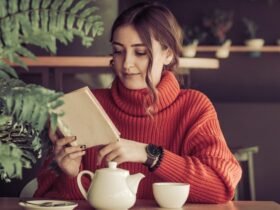 Winter Reading List: 10 Cosy Books for UK Teen Girls to Curl Up with This Holiday Season